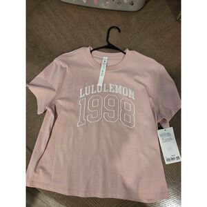 Lululemon jersey tee